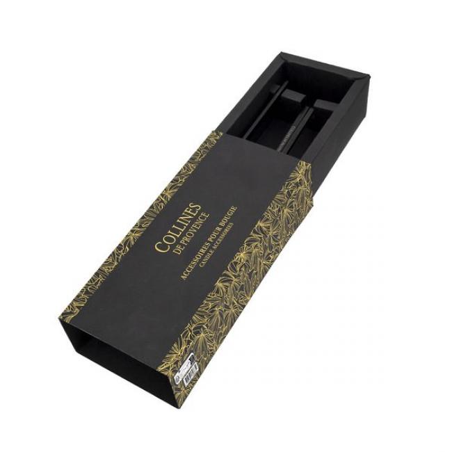 COFFRET COUPE M&Egrave;CHE & &Eacute;TEIGNOIR NOIR