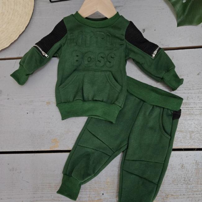 Ensemble little boss