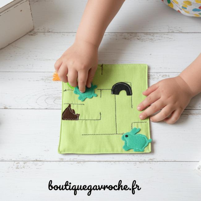 Petit Labyrinthe &agrave; bille du lapin: Vert