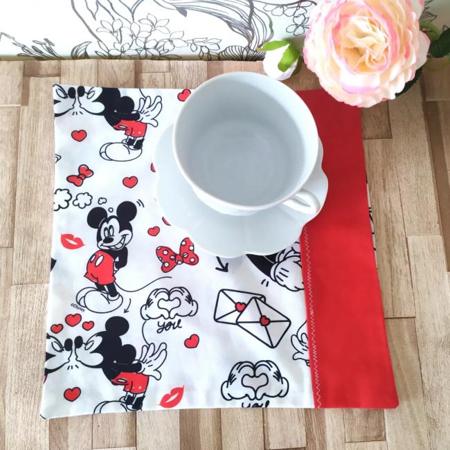 Serviette – Les petites souris MICKEY ET MINNIE
