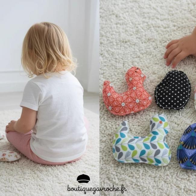 Lot Poules et &OElig;ufs Sensoriels Montessori en Tissu