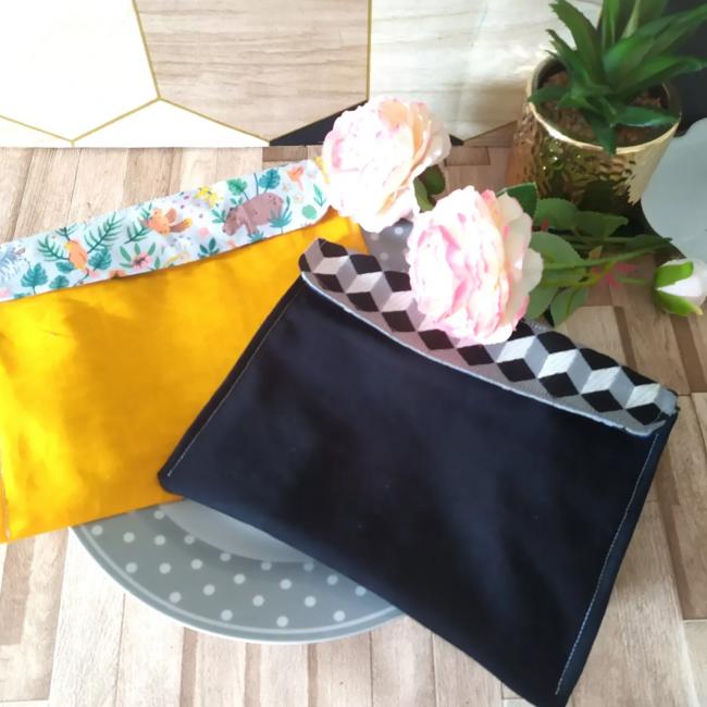 Pochette avec pr&eacute;nom brod&eacute;
