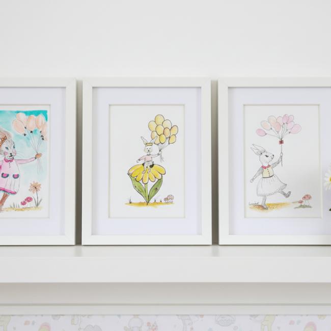 Trio d&rsquo;Aquarelles Originales &laquo;&nbsp;Les Lapines en F&ecirc;te&nbsp;&raquo; (18×13 cm)  &ndash; Personnalisable &agrave; encadrer