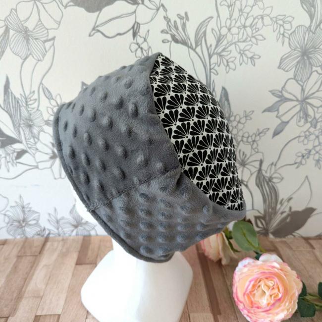 Calot d&rsquo;hiver, bonnet mixte Black and white Taille 55 cm