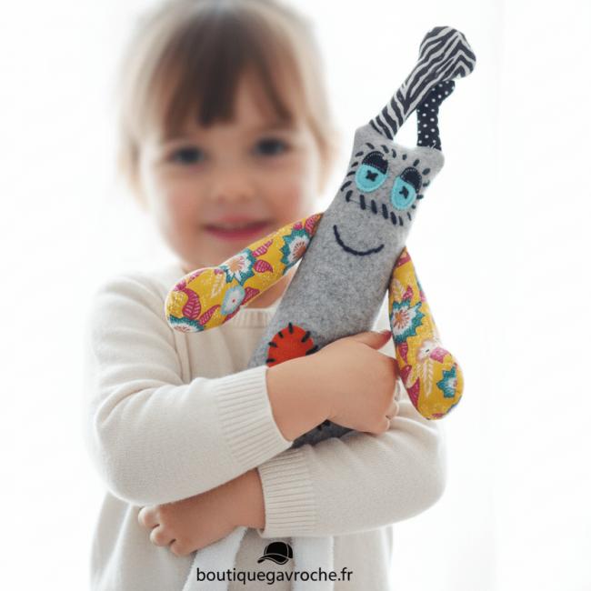 PITICOEUR, le doudou amour (pr&eacute;nom brod&eacute;)