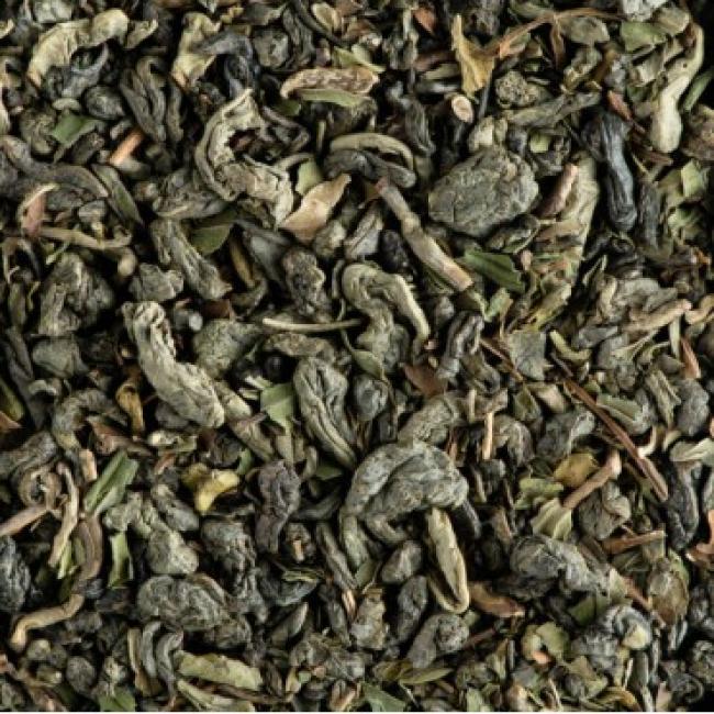 Thé vert à la menthe aromatisé