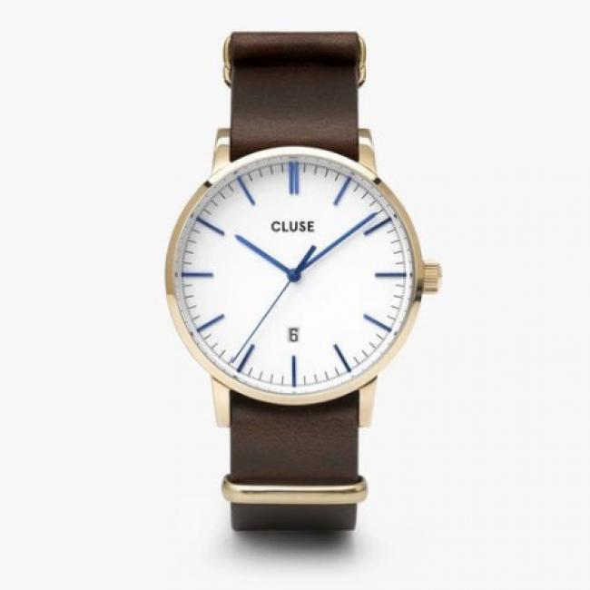 Montre Homme Aravis Dorée Cuir Marron Fond Blanc Cluse