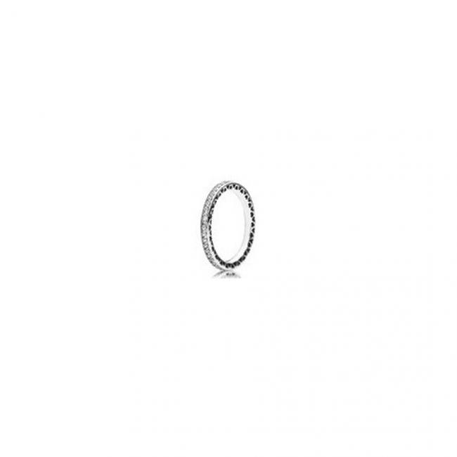 Bague Cÿurs Scintillant Couleur Argent et Pierres Oxydes de zirconium Taille 56
