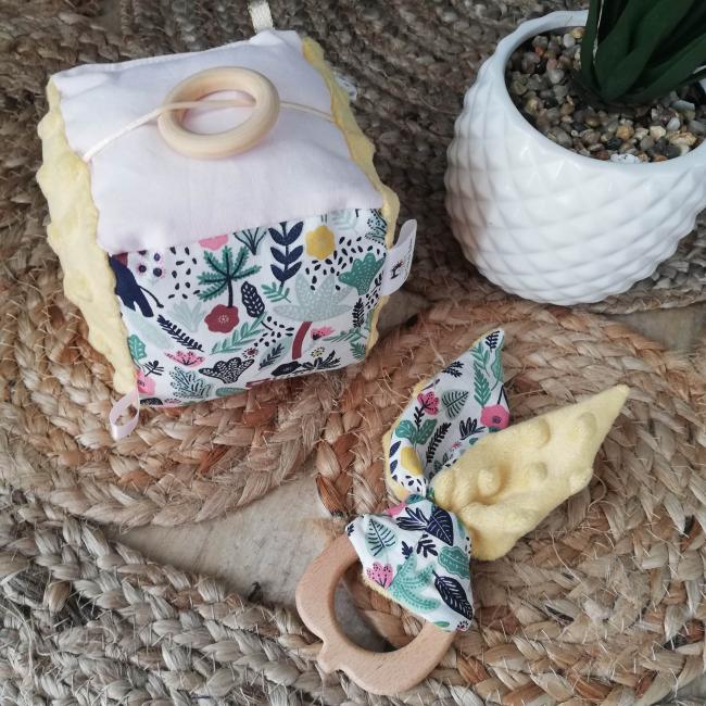 Box Eden - Hochet et cube sensoriel - Petit éléphant