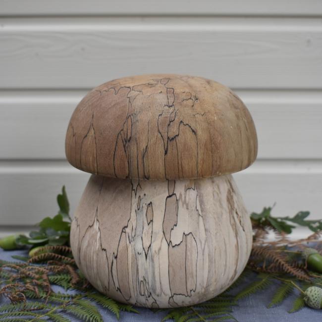C&egrave;pe N&deg;05 bois de h&ecirc;tre &eacute;chauff&eacute;
