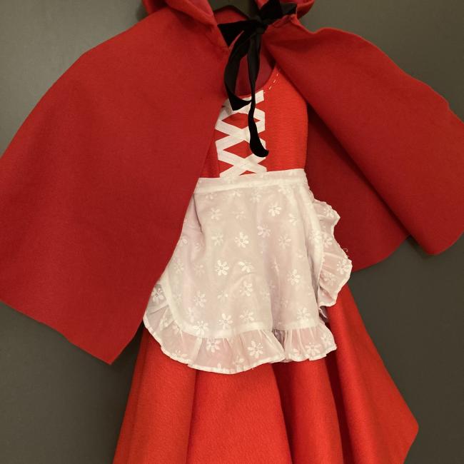 Déguisement du petit chaperon rouge pour enfant