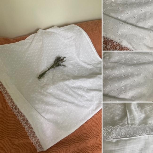 Couverture de baptême en coton brodé