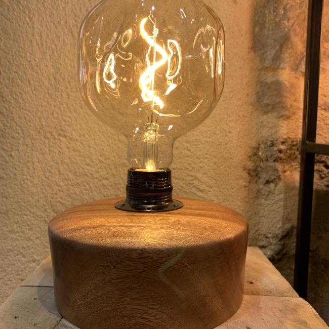 Lampe socle Sipo