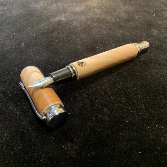 Stylo Plume | Luxe aimanté &#8211; Merisier / Chêne