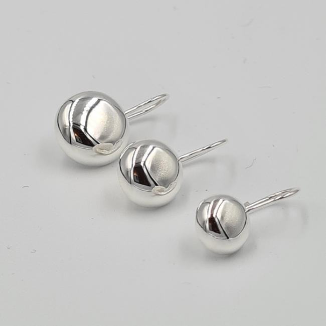 Boucles d’oreilles dormeuses pastilles