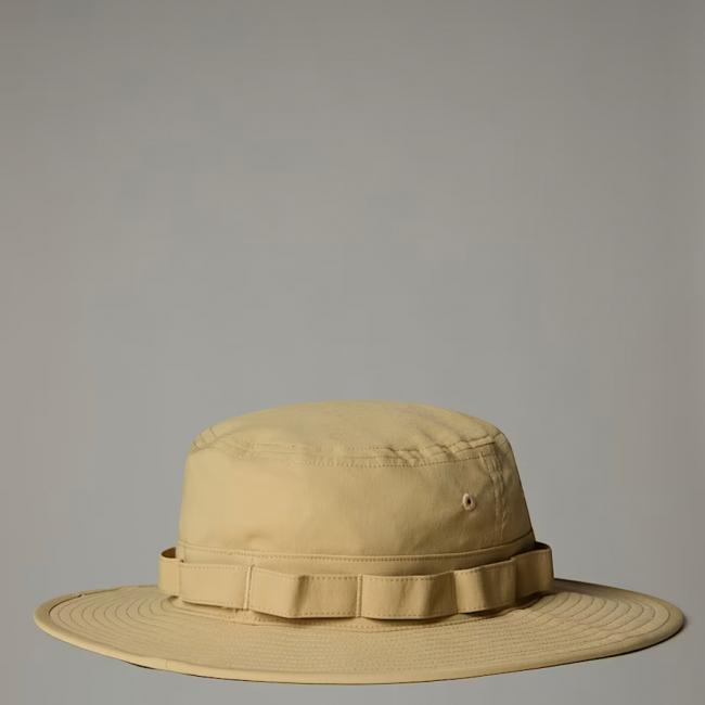 Chapeau Class V