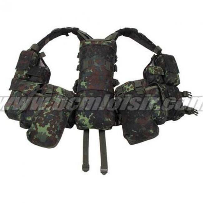 Gilet tactical mutlipoches woodland