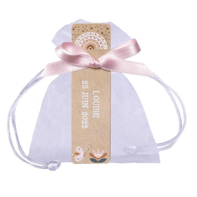 POCHETTE ORGANDI BLANC ETIQUETTE ARC EN CIEL ROSE