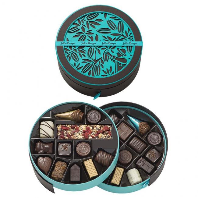 Boite ronde marron - 26 chocolats et sa barre noir sans personnalisation