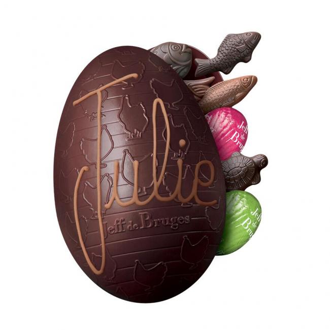 Oeuf en chocolat noir garni 