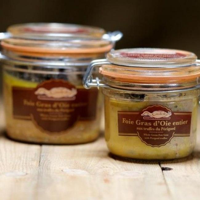 Foie gras d'oie entier aux truffes noires du Périgord