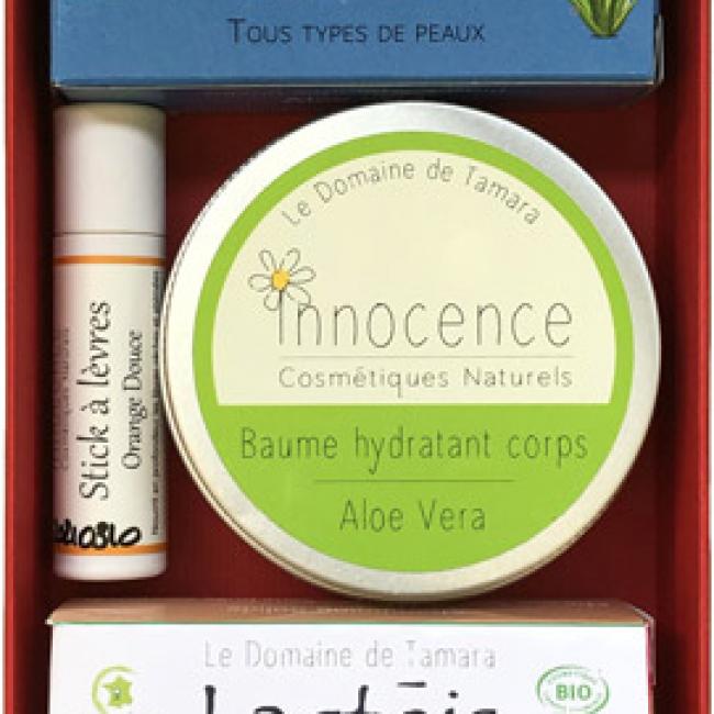 Coffret "Savon au lait d'ânesse, shampoing solide au lait d'ânesse, baume et stick à lèvres"