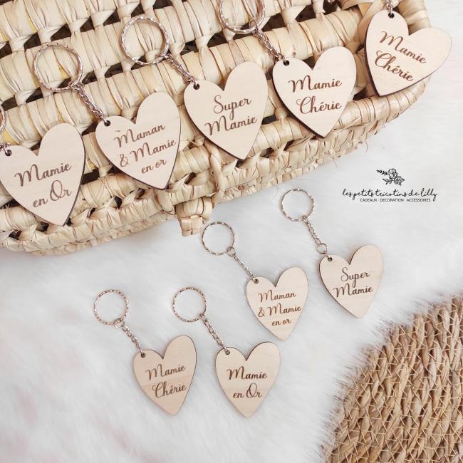 PORTE CLES COEUR EN BOIS PERSONNALISABLE