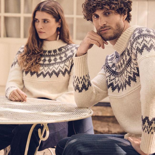 Pull col montant unisexe en laine TEMERAIRE