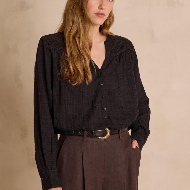 Blouse SHANA en coton brodée