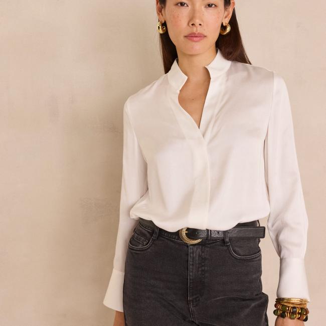 Chemise col V en satin BASILE