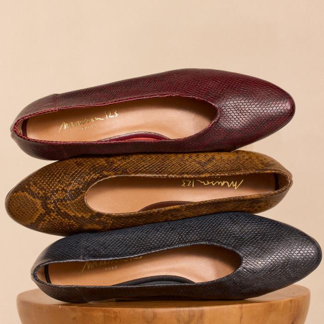 Ballerines plates en cuir MONA