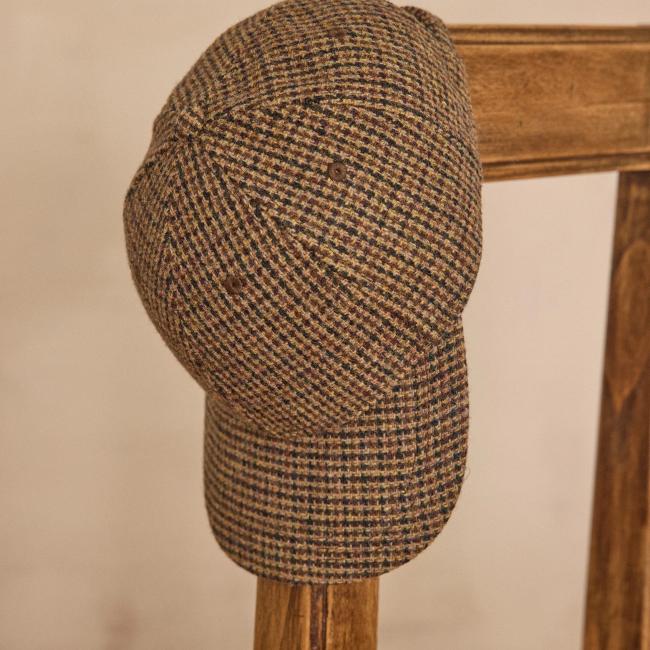 Casquette HELENA &agrave; carreaux