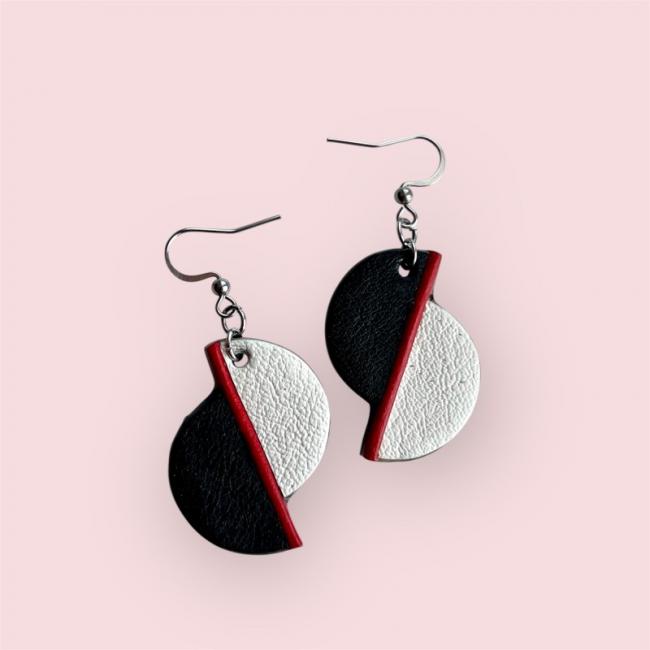 BOUCLE D'OREILLE EN CUIR, JOCELYNE