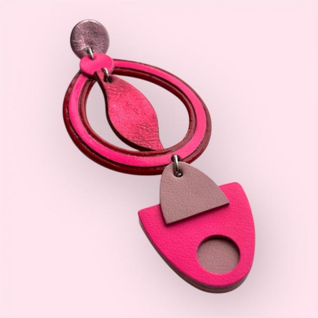 MONO BOUCLE D'OREILLE EN CUIR ROSE, PASCALINE