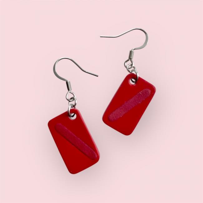 BOUCLES D'OREILLES CUIR ROUGE, MODÈLE LOLA