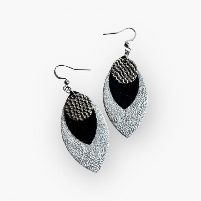 BOUCLES D'OREILLES PENDANTES EN CUIR AMÉLIA