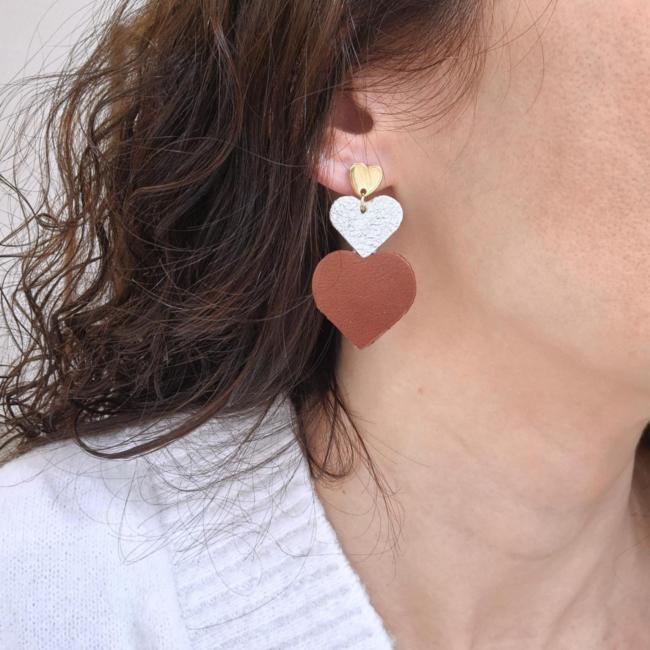 Coeur marron, acier inoxydable