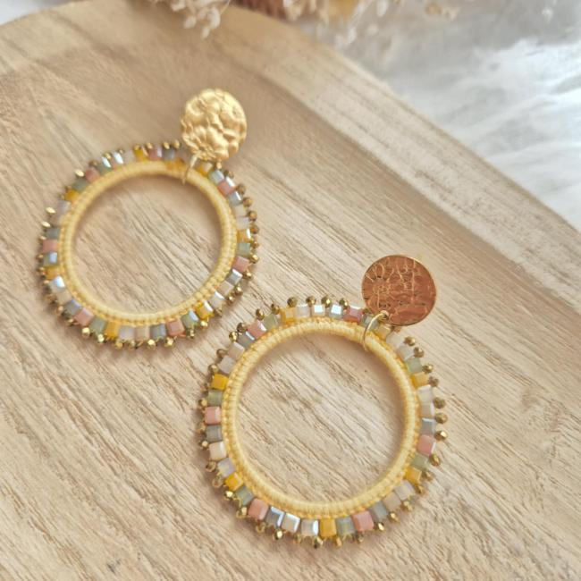 Boucle perle jaune orangé, acier inoxydable
