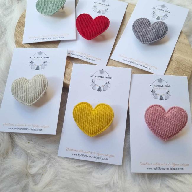 Broche coeur en velour