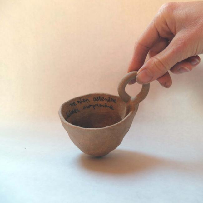 Tasse à anse - Se laisser surprendre