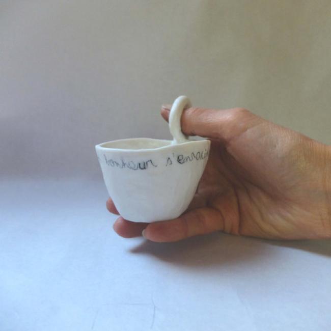 Tasse à anse porcelaine - Enracinement