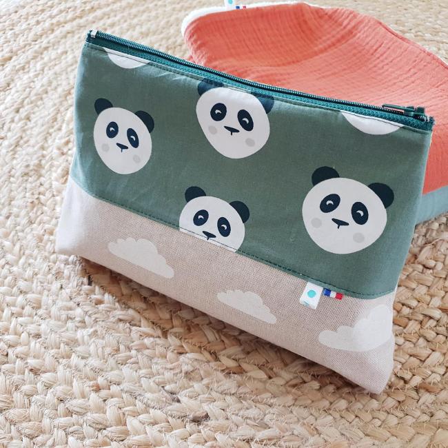 Petite trousse panda – Lydie et Cl&eacute;ment