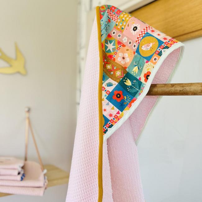 La cape de bain – Mon Patchwork Fleuri