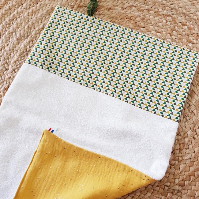 Tapis à langer dino &#8211; Lydie et Clément