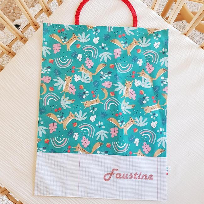 La serviette &eacute;lastiqu&eacute;e – P&rsquo;tits loutiks