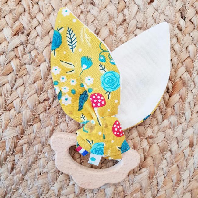 Le hochet  &#8211; Fôret jaune