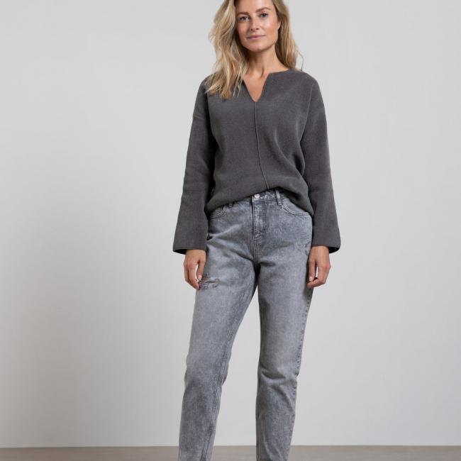 Jean boyfriend avec poches et taille normale en coton