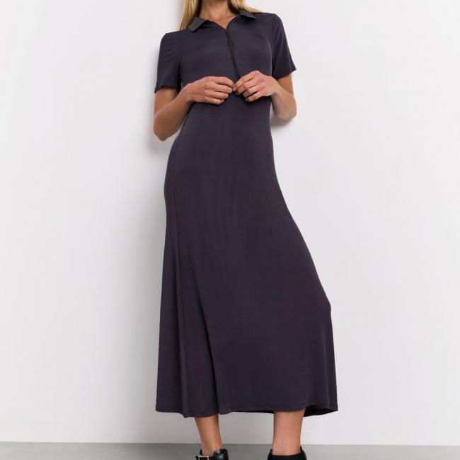 Robe en jersey avec col polo et zip