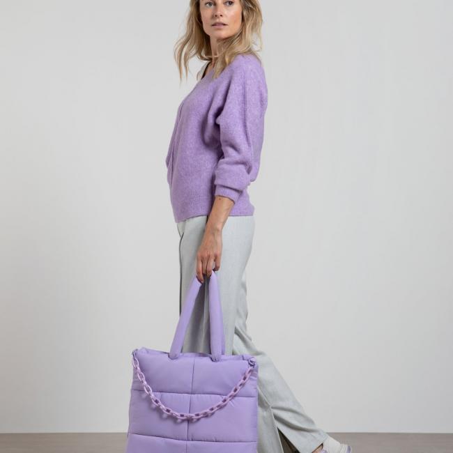 Sac matelassé avec chaîne, fermeture aimantée, compartimenté