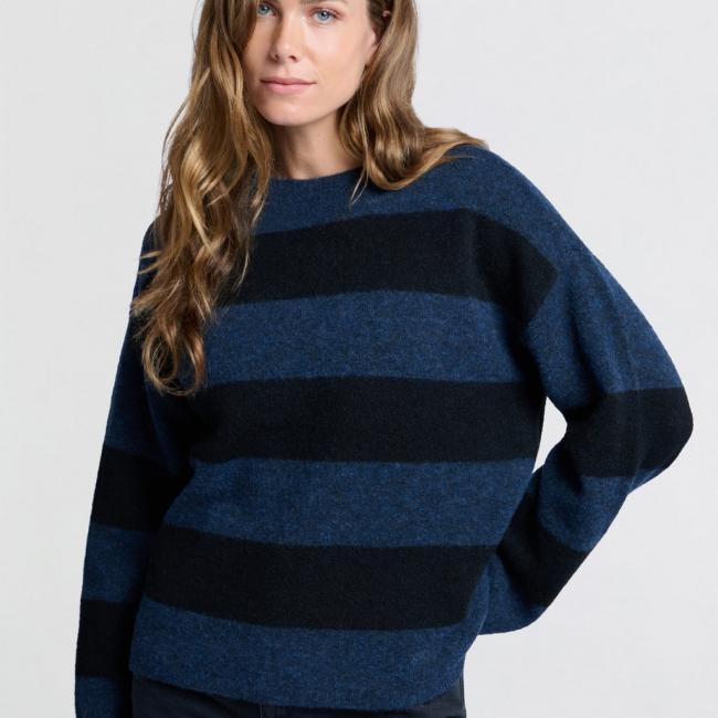 Pull oversize à larges rayures et à manches longues